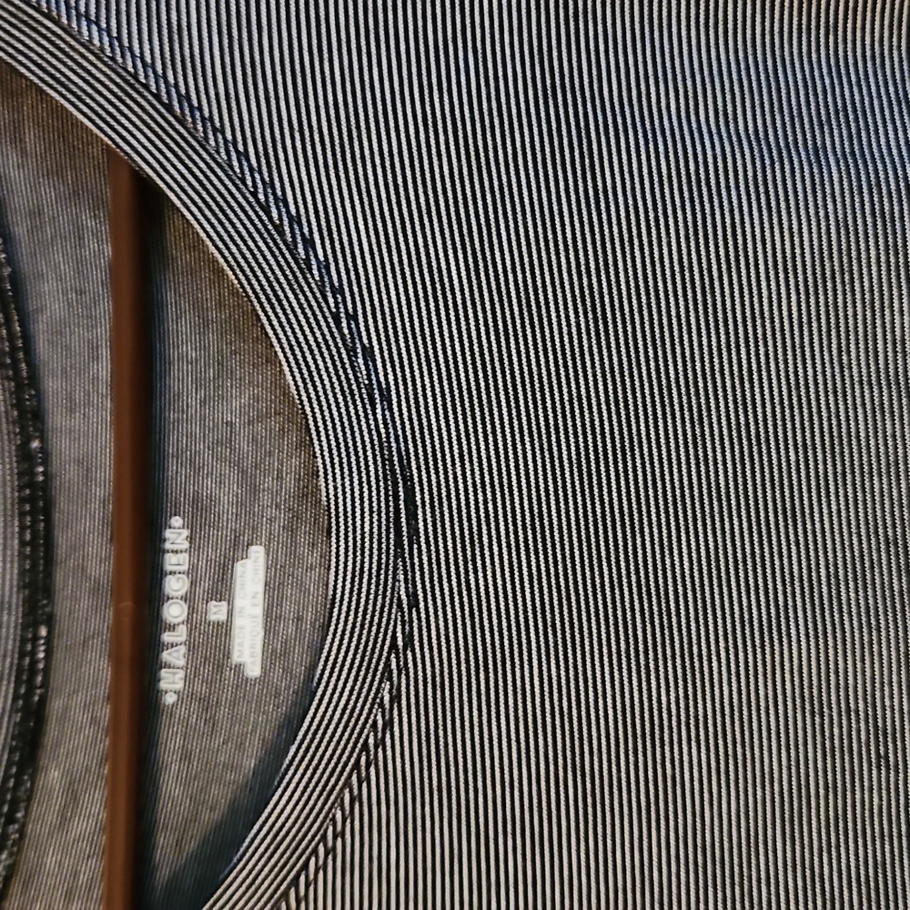 Halogen Gray Asymmetrical Relaxed T-Shirt - Picture 2 of 3
